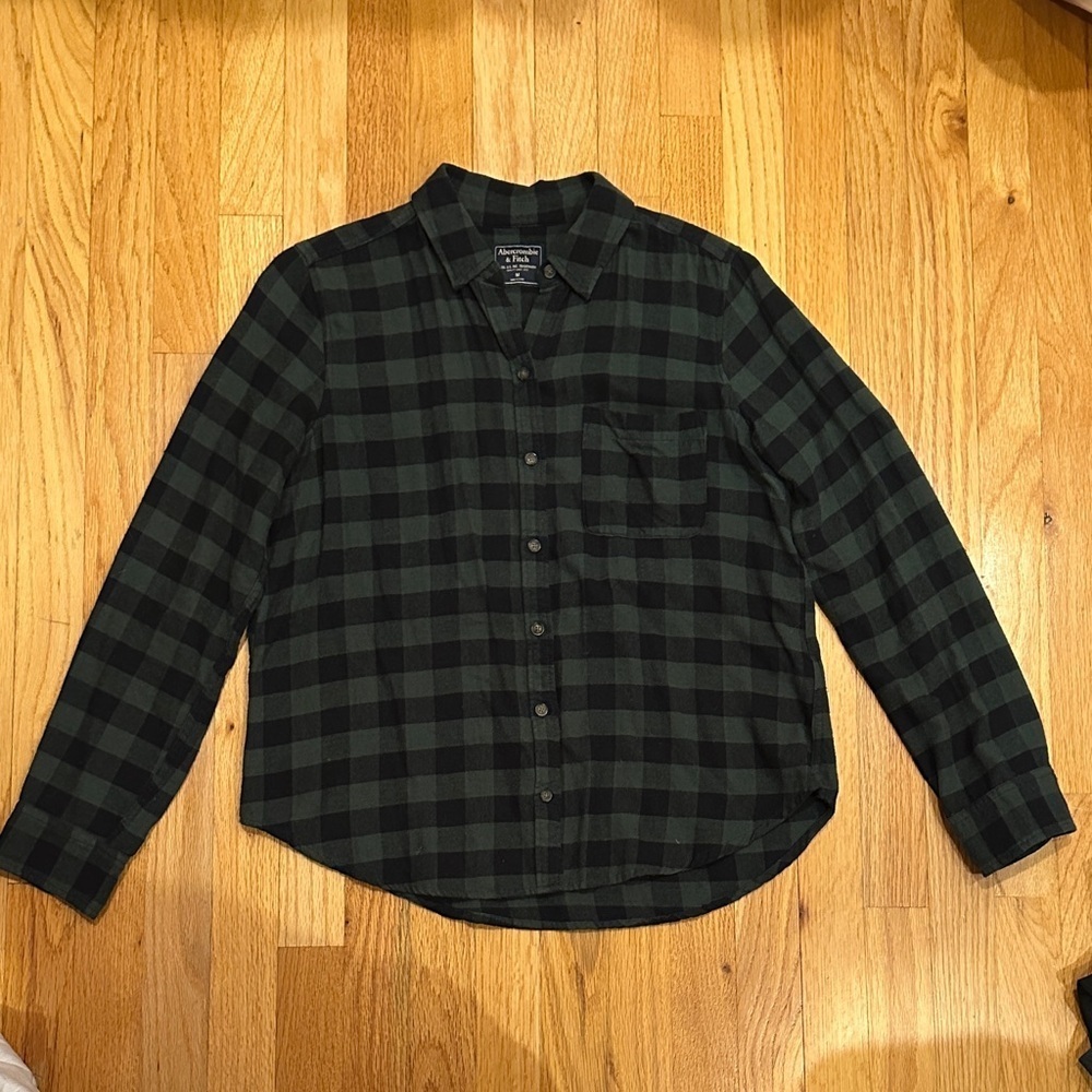 Abercrombie & Fitch Green and Black Plaid Button Down Shirt